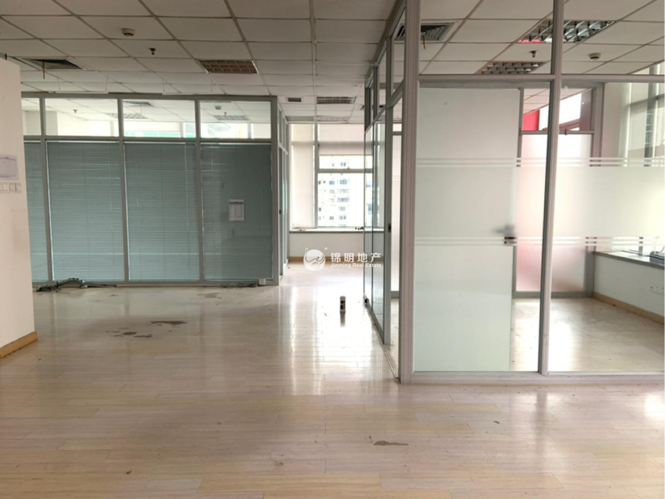 长寿路宝华大厦114平米写字楼出租